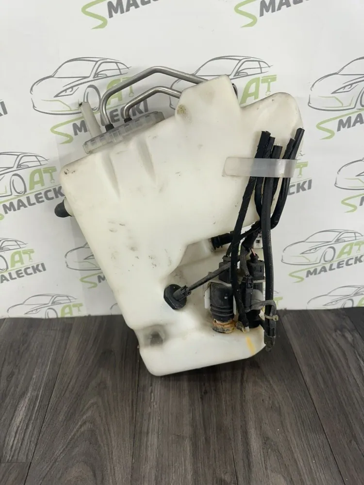 211860036 Wischwasserbehälter Waschwasserbehälter Mercedes W211 Modelle