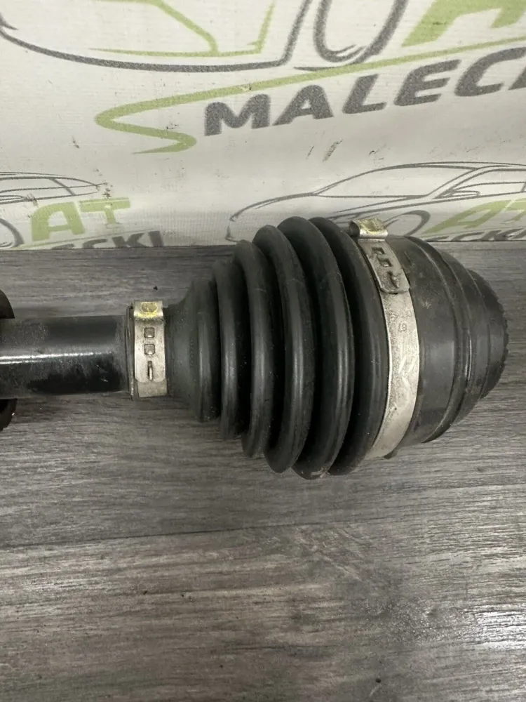 864336402 Antriebswelle Vorne Rechts BMW F46 Modell