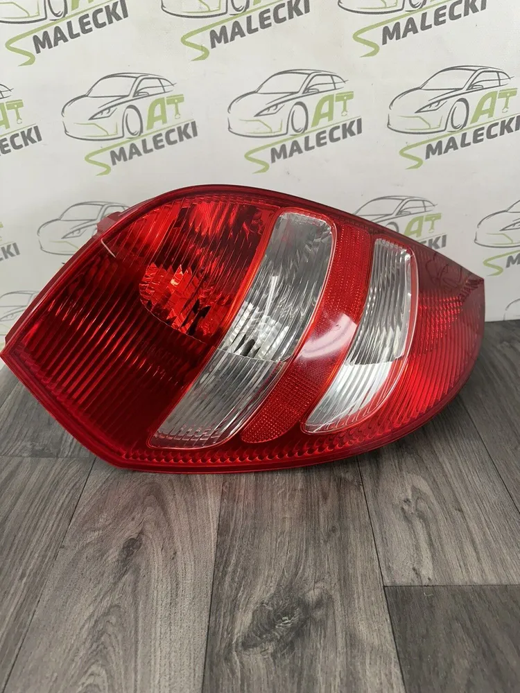 A1698200364 Rücklicht Heckleuchte Links Mercedes -Klasse W169 Modell