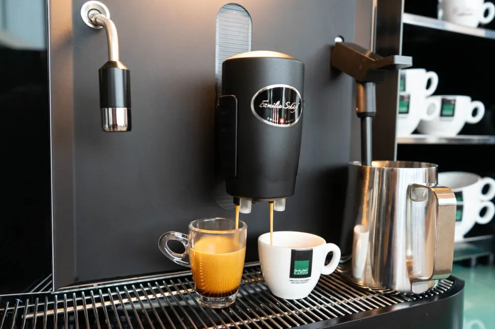 Familie Schärf Kaffee "Italiano" (100% Arabica Kaffee / Italian Roast)