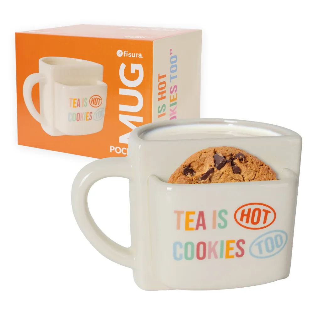 Tasse mit Tasche „Tea is hot cookies too“