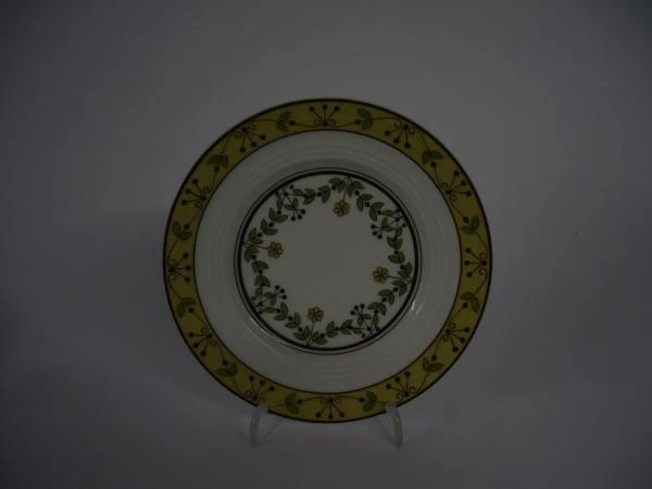 Tee- Untertasse