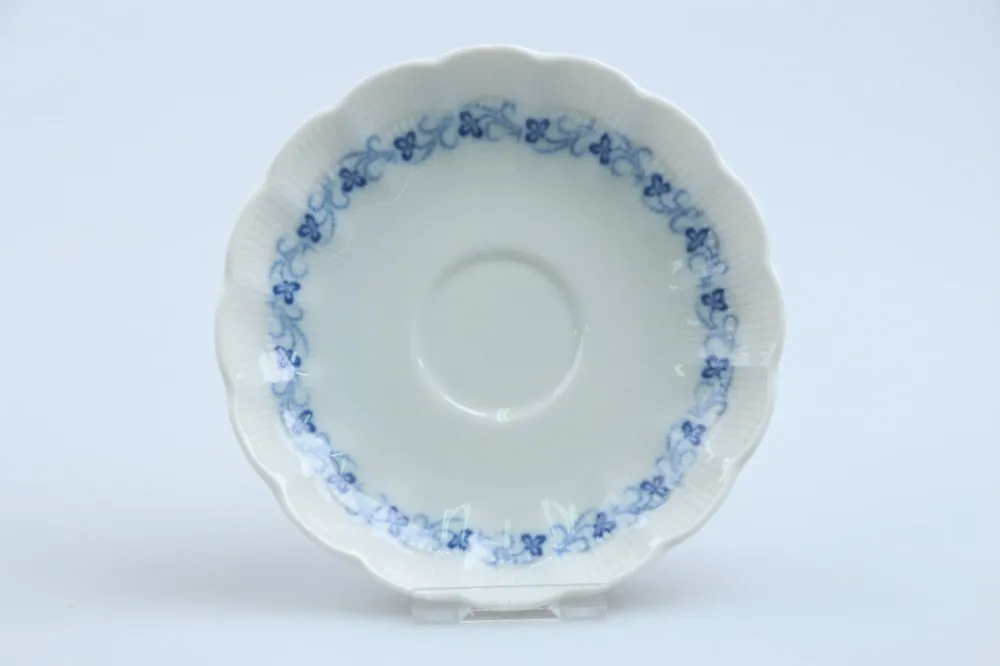 Untertasse für Tee klein