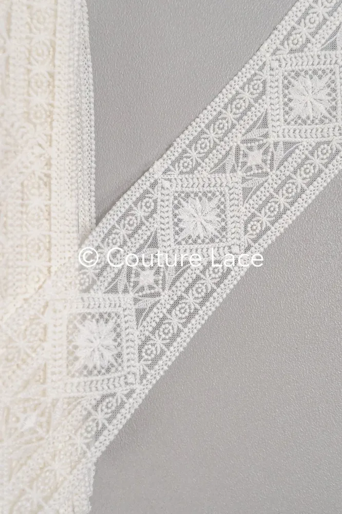 Brautspitze Borte/ Spitzenborte off-white/ Boho Braut Borte/ Spitzenborte für Brautkleid// T24-231