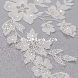 Feine Brautspitzen-Borte Blumenmuster/ Blumige Spitzen-Kante für Brautkleider // T25-235