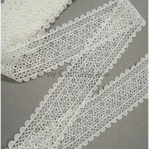 Gehäkelte Spitzenborte Off-White/ floraler Guipure Spitzenbesatz/ Braut Schleier Spitzenborte// T21-135