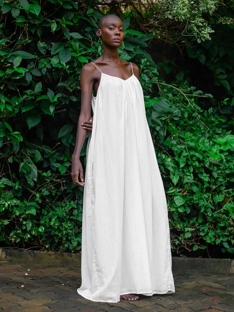 JUSTINE KLEID / LANG / white