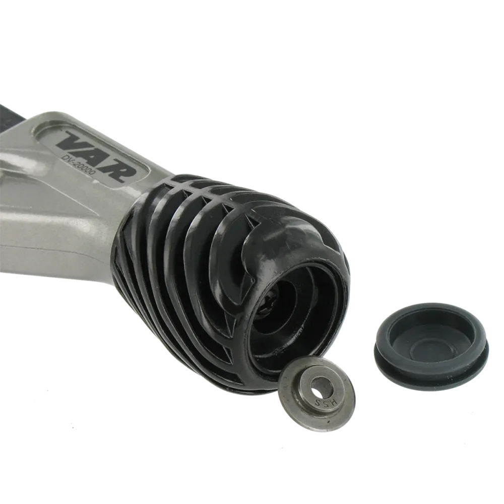 Rohrschnitt von 3 bis 42 mm mit VAR DV-20000 Entgrater