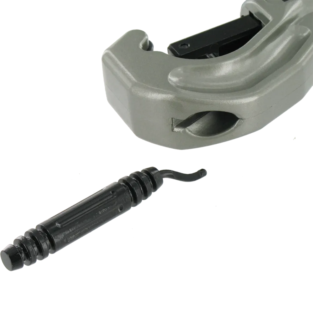 Rohrschnitt von 3 bis 42 mm mit VAR DV-20000 Entgrater