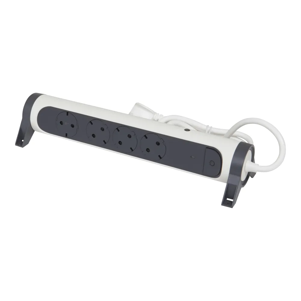 Legrand Premium Automatische Steckdose 4x mit 1,5m Kabel (Europäische Steckdose) - 694525 [5 Stück]