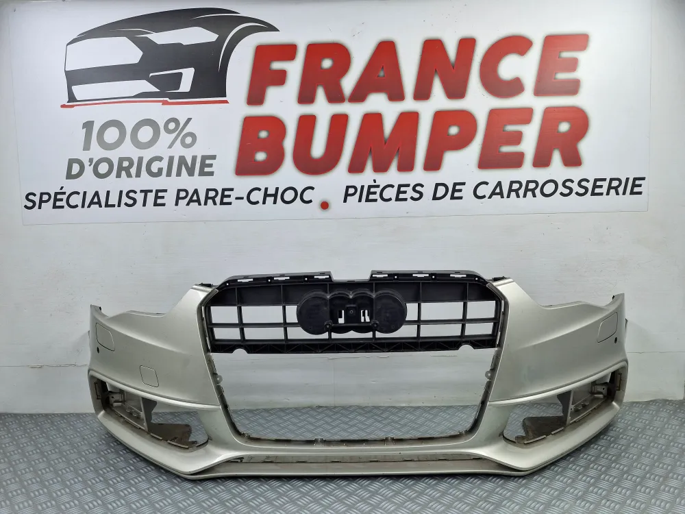 Vorderer Stoßfänger Audi A5 (8T) Phase 2 S-Line / Sportback (Von 11/2011 bis 06/2017) - Originalgebrauchtteil ***