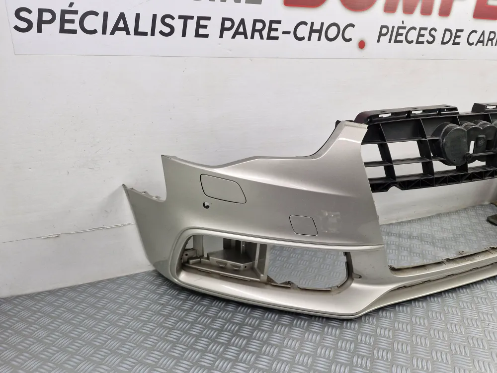 Vorderer Stoßfänger Audi A5 (8T) Phase 2 S-Line / Sportback (Von 11/2011 bis 06/2017) - Originalgebrauchtteil ***
