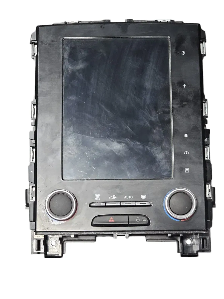Autoradio / Navigator + Klimateuerelemente Renault Megane IV Cod: 681833236R (2015->)