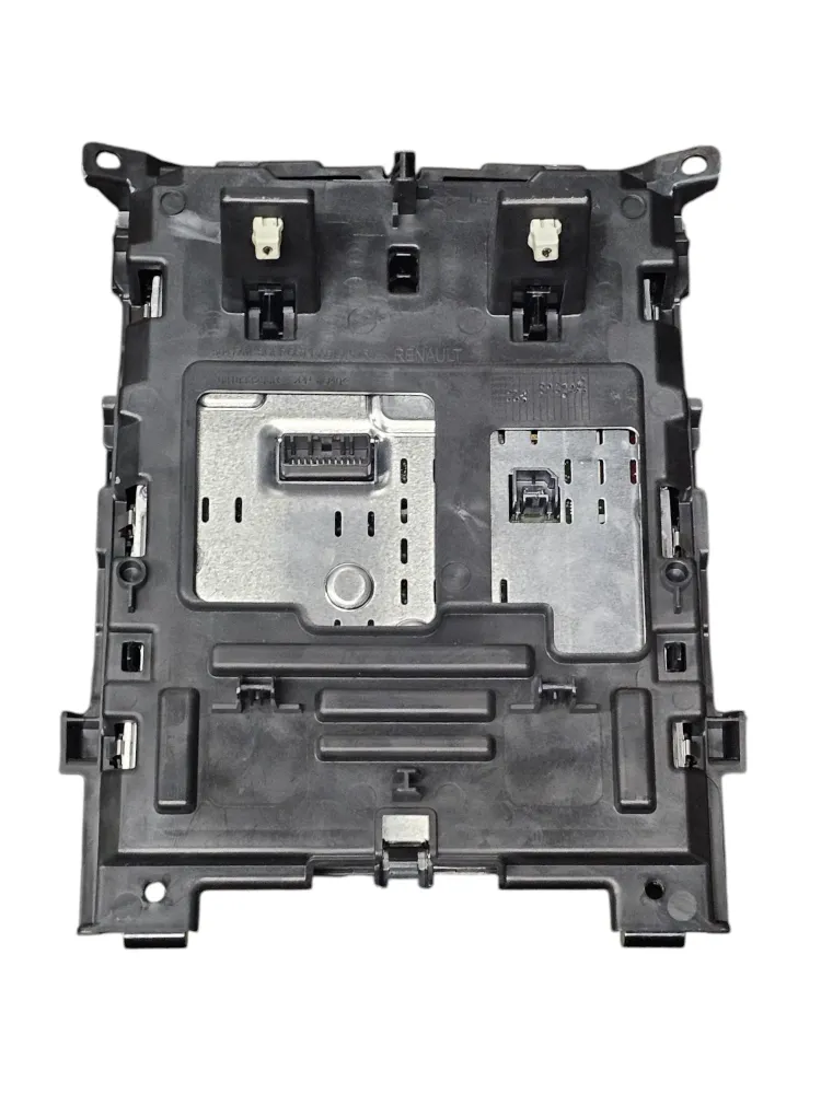 Autoradio / Navigator + Klimateuerelemente Renault Megane IV Cod: 681833236R (2015->)