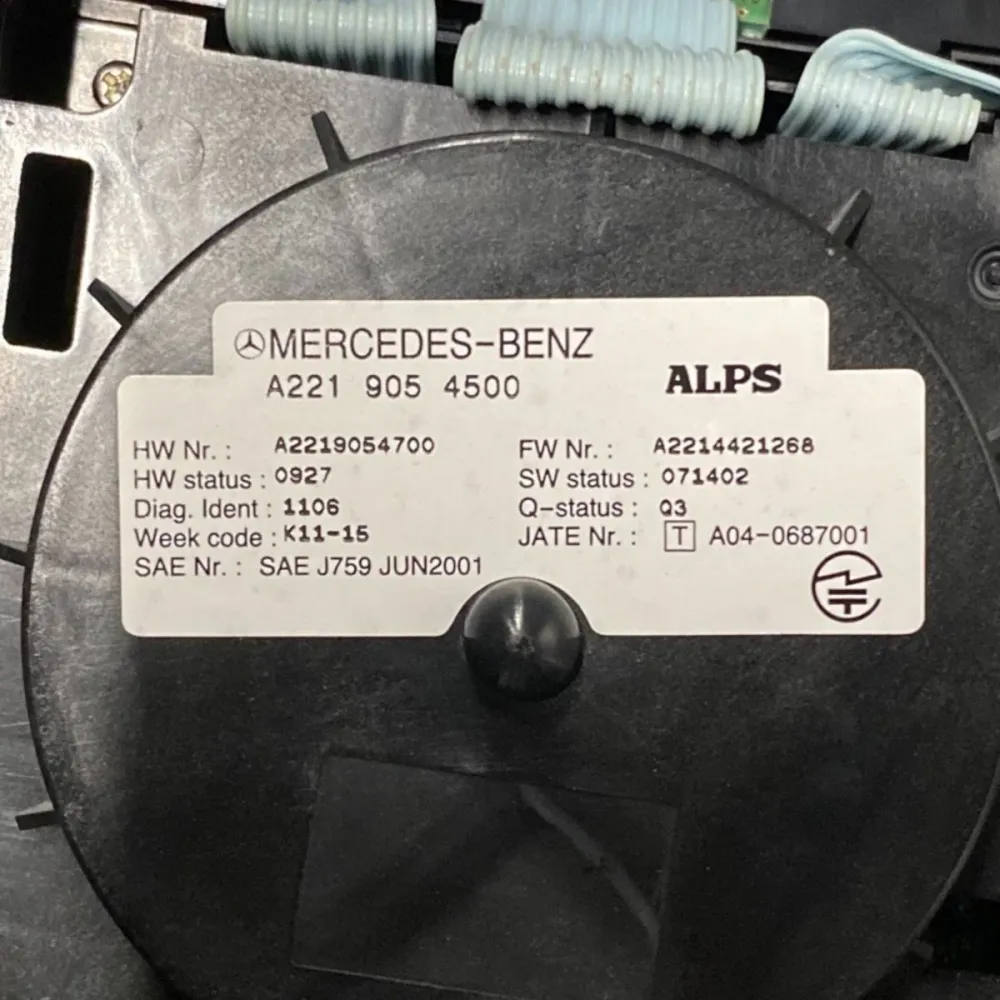 Bedienelement Autoradio + Verkleidung Mercedes-Benz der Klasse S W221 Cod: A2219054500 (2005-2013)