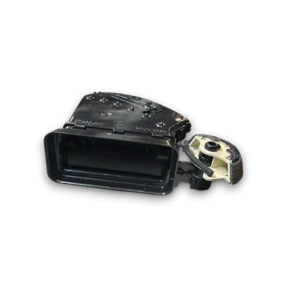 Belüftungsgitter zentral rechts Ford Kuga II cod.07466-001 (2012 > 2020)