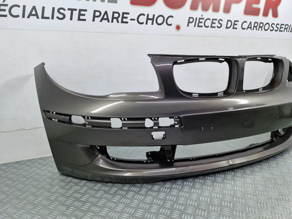 Gebrauchter Frontstoßfänger für BMW 1er Reihe (E81/E87) Phase 2 (01/2007 - 07/2011) – 100 % original vom Hersteller
