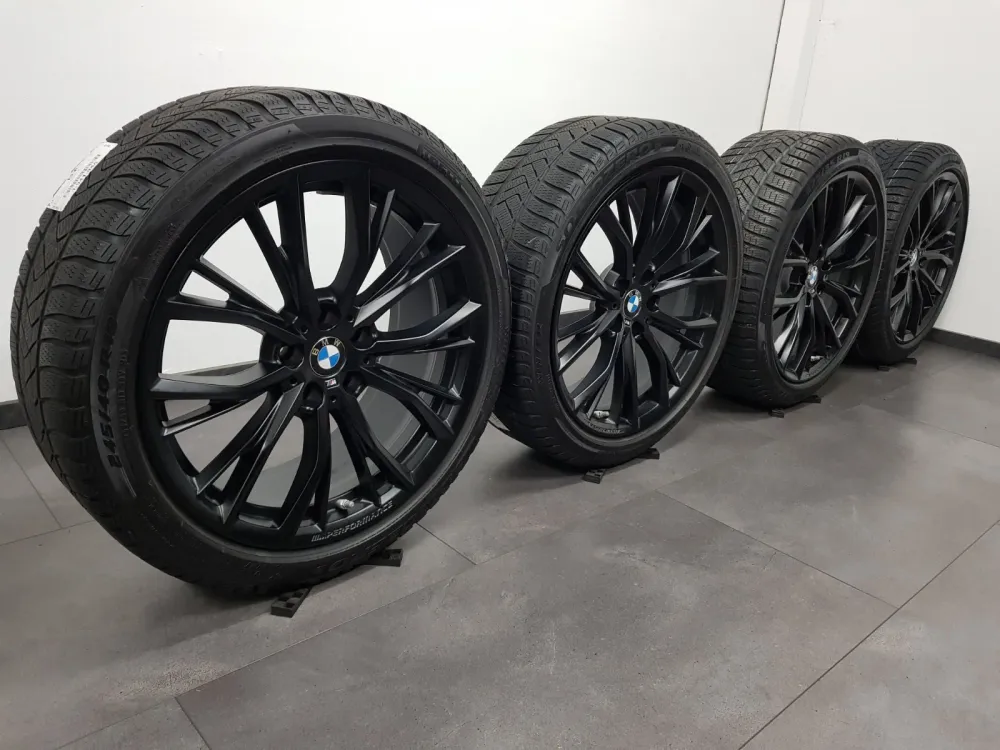 BMW Winterreifen 19 Zoll Felgen 5er G30 G31 8er G14 G15 786M 6885455 DOT18