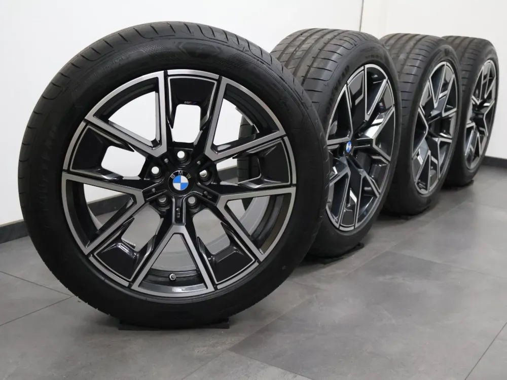 BMW 18 Zoll Felgen 4er G26, i4 M858 Sommerreifen Sommerräder 8747286 858 DOT23