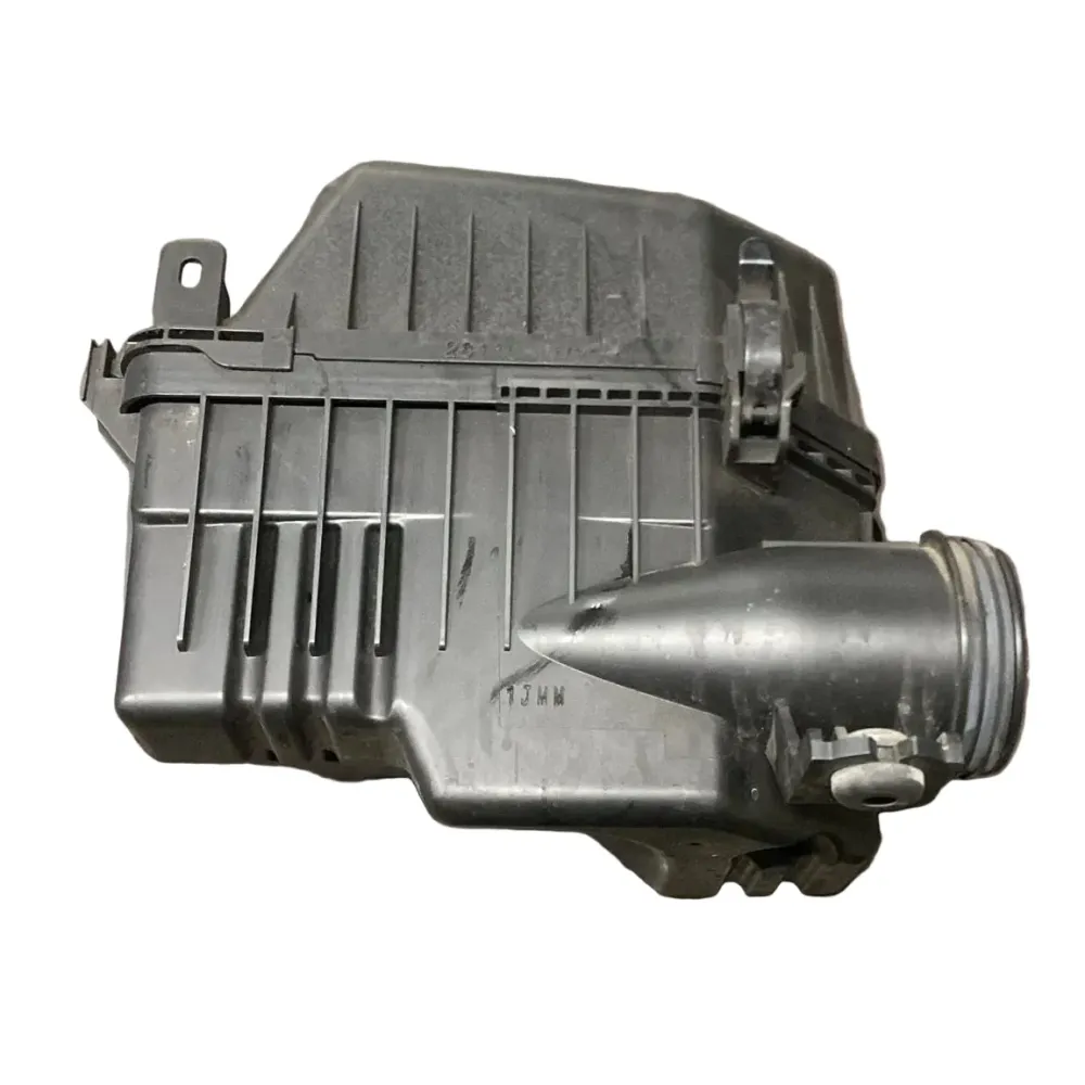 Box / Luftfilterkasten Kia Rio III Cod . 28110-1w200 1.1 Diesel (2011 > 2017)