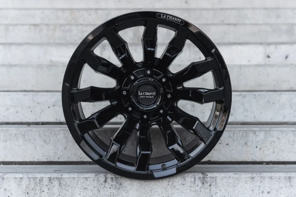 La Chanti LC-OF7 10J x 24 Zoll 6x139,7 ET20 Glossy Black Milled