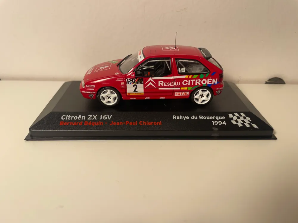 Citroën ZX 16V Rot Nummer 2 - Rallye du Rouergue 1994