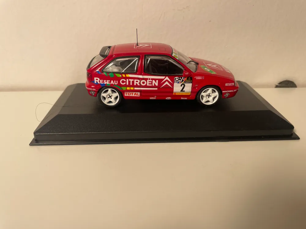Citroën ZX 16V Rot Nummer 2 - Rallye du Rouergue 1994