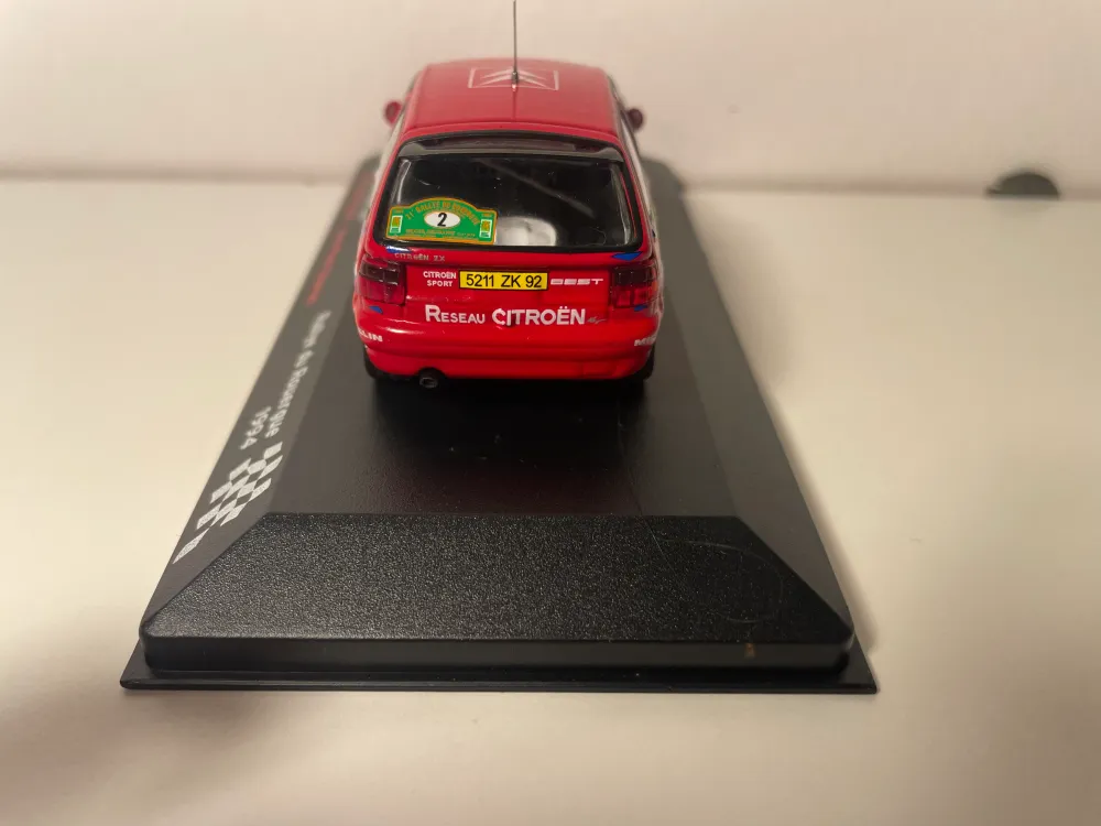 Citroën ZX 16V Rot Nummer 2 - Rallye du Rouergue 1994