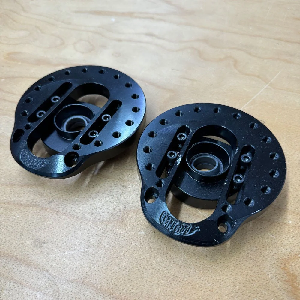 CNC71 Domlager PRO passend für BMW E36 E46 E8X E9X Vorderachse einstellbar Set - Transportschaden (2. Wahl)