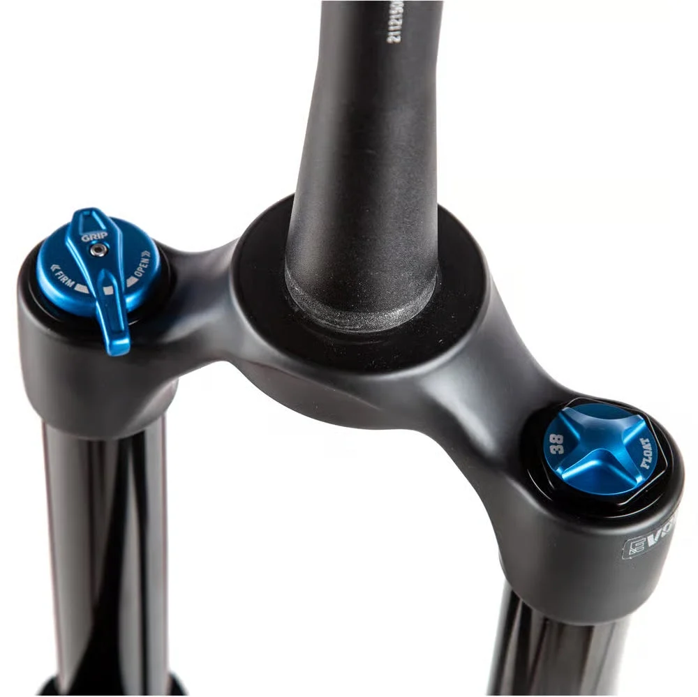 Fox 38 Float Performance Grip 3ppos 29 "Kabolt Boost 15x110 Offset 44 E-optimiert