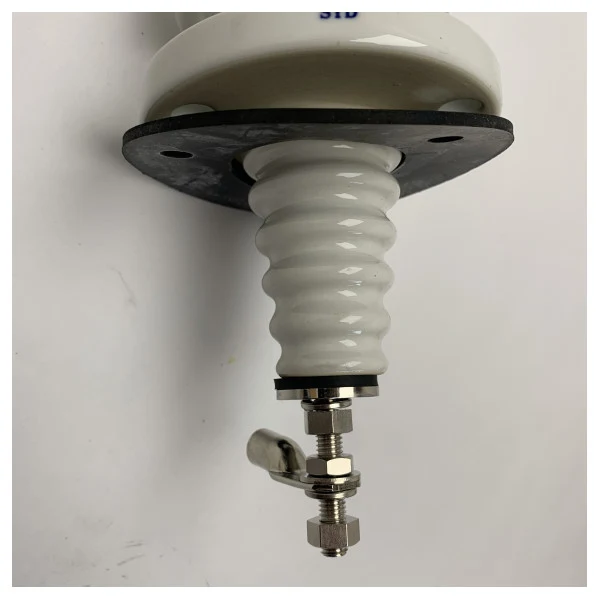 Furuno YA-150 Marine Lead- Isolator Keramischer Kabelschutz für Schiffsverkabelung - 4-110069-00
