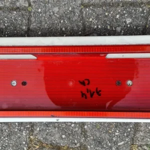 Hella Original Kennzeichen-Reflektortafel 8XU006471 für Hobby Wohnwagen 71,4 mm