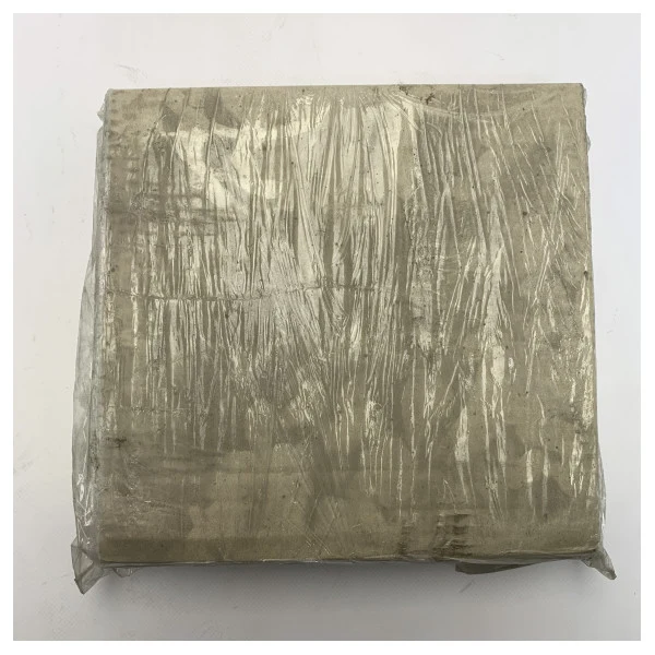 Langlebige 175x175 mm große Zugangsluke aus Kunststoff für die Schifffahrt - wetterfest und korrosionsbeständig