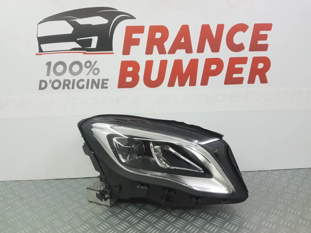 Rechte Frontscheinwerfer Mercedes Klasse GLA W156 Phase 2 LED Hochleistung – Originalgebrauchtteil MERCEDES - BENZ