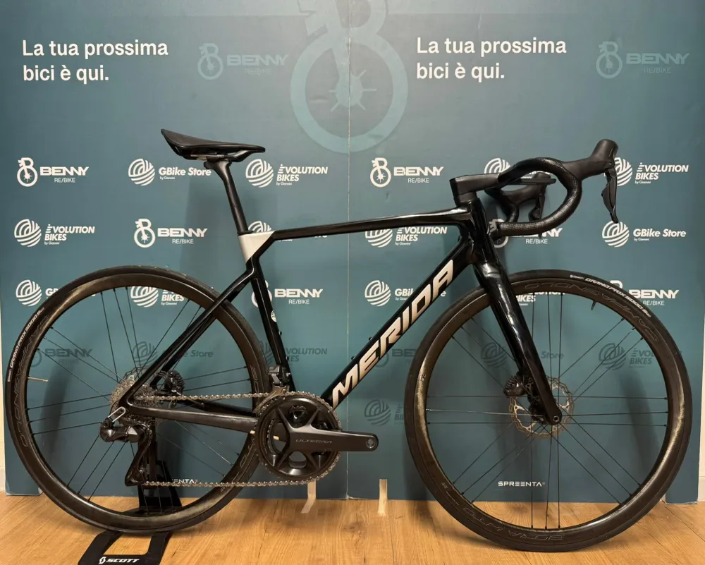 Merida Scultura 8000 Ultegra Di2 12v Größe M - Gebraucht