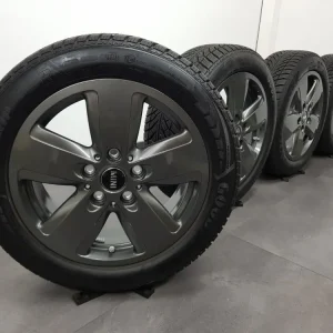 Mini 16 Zoll Felgen F55 F56 F57 Winterräder Winterreifen Spoke 517 Reifen +8mm
