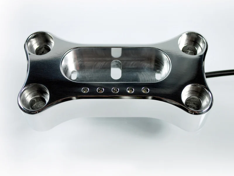MOTOGADGET msm Metric Handle Bar Top Clamp zur Montage des motoscope mini