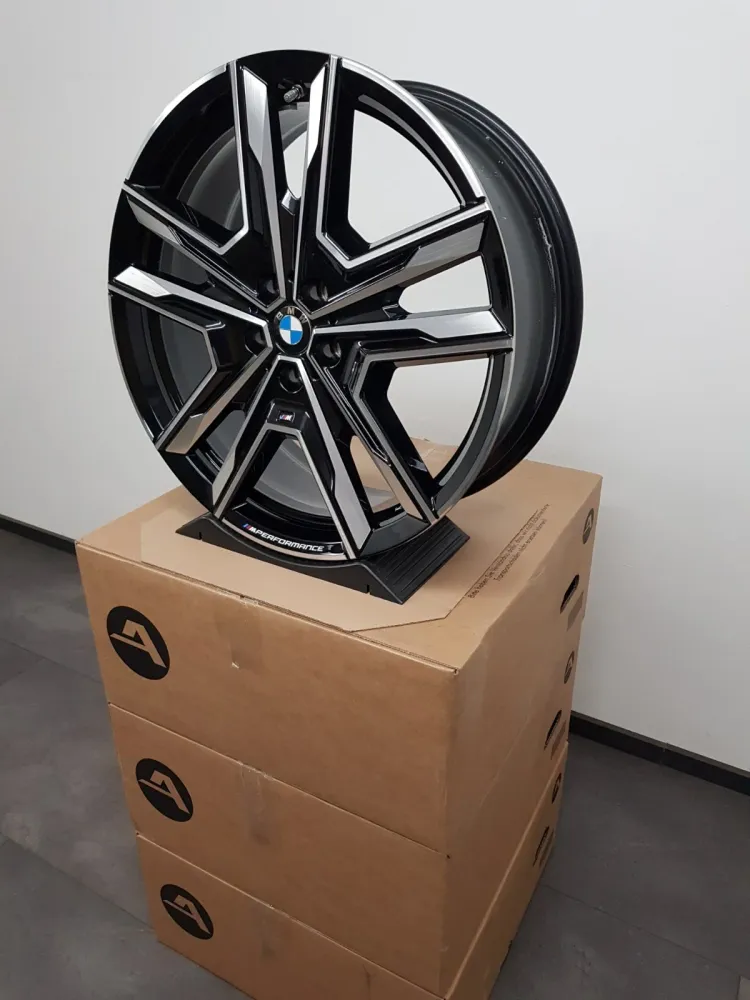 NEU BMW 21 Zoll Felgen BMW X1 U11 U12 X2 U10 M877 Alufelgen 6898043 Performance!