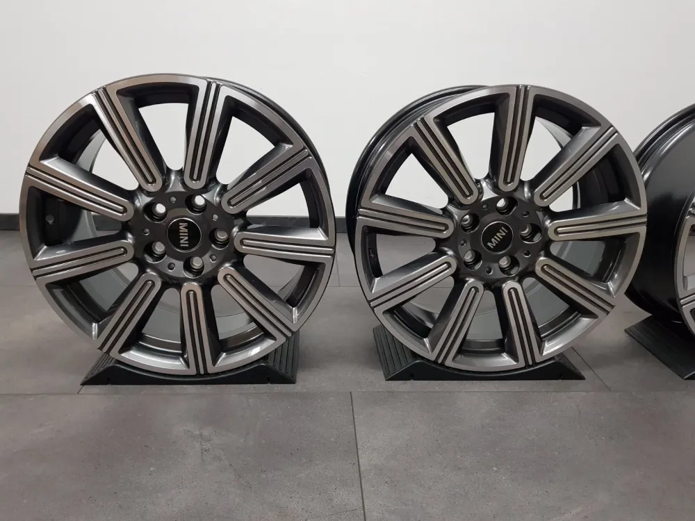 NEU Mini Clubman F54 18 Zoll Felgen Alufelgen 6883351 Multiray Spoke 591