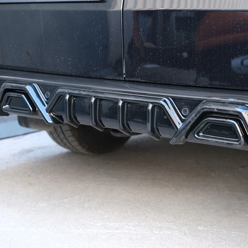 OneWay, Bagkofanger Diffuser - Glossy Sort - Passer til VW Transporter T7 & Ford Transit Custom