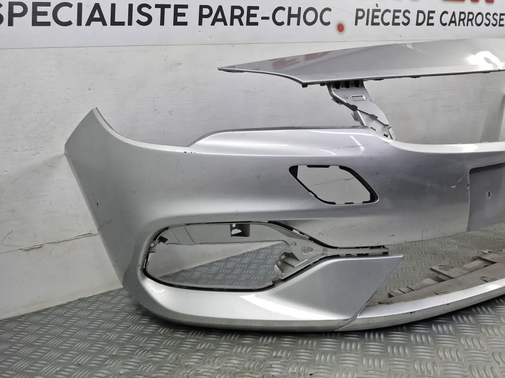 Original-Frontstoßstange Opel Astra K Phase 2 gebraucht ab (09/2019)