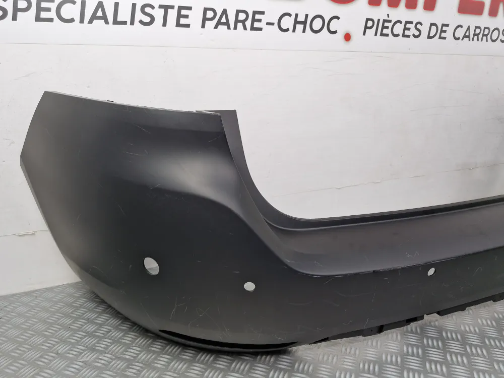 Hinterer Stoßfänger Peugeot 308 II SW T9 (ab Juni 2013) – Original neu mit Sensoren