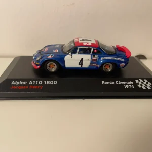 Renault Alpine A110 1800 blau, weiß und rot Nummer 4 - Ronde Cévenole 1974
