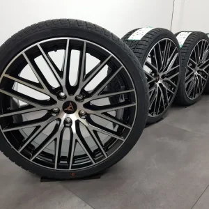 Seat Leon FR 19 Zoll original FR ST Cupra 5F0071490A Pirelli DOT22 Winterreifen