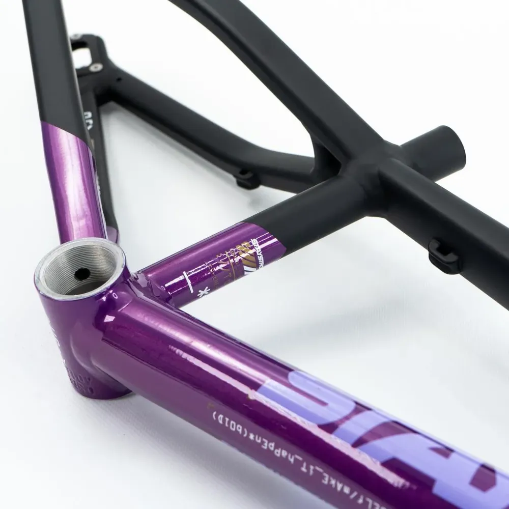 Stay Strong Life V5 Junior Frame 2025