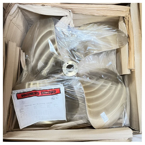 Teignbridge 4 -blade Nibralpropeller 620 x 880 l - 33255043