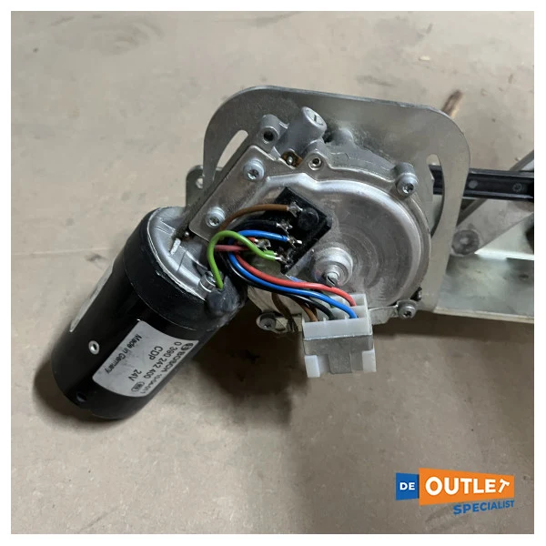 Test Bosch Motor -S Medium 24V - 0 390 242 400