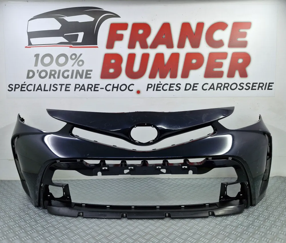 Vorderer Stoßfänger Toyota Prius+ (Ab 09/2014) - Originalgebrauchtteil ***