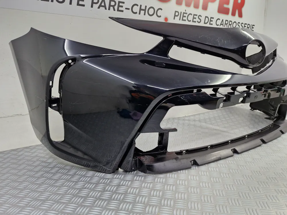 Vorderer Stoßfänger Toyota Prius+ (Ab 09/2014) - Originalgebrauchtteil ***