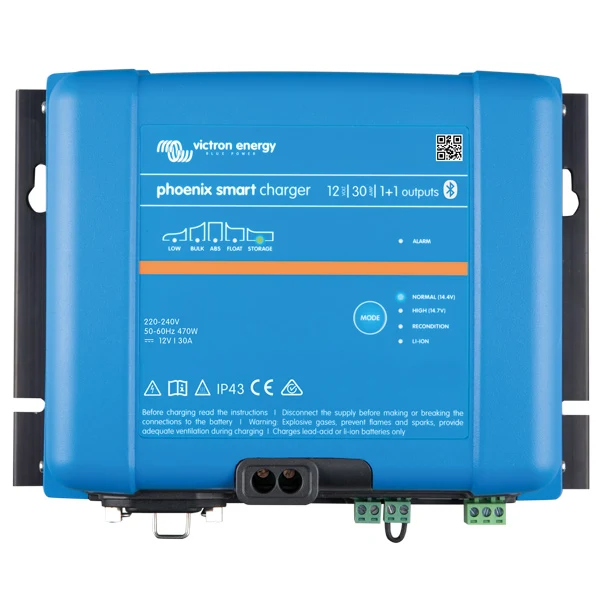 Victron, Phoenix Smart IP43 Ladegerät, 12V / 50 Amp (3 Ausgänge)
